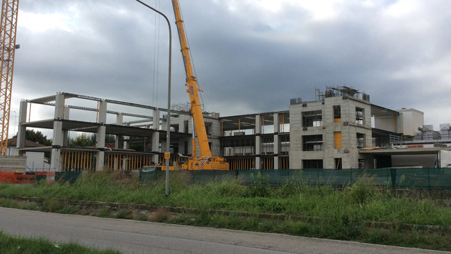 Due operai feriti nel cantiere Toro Rosso a Faenza