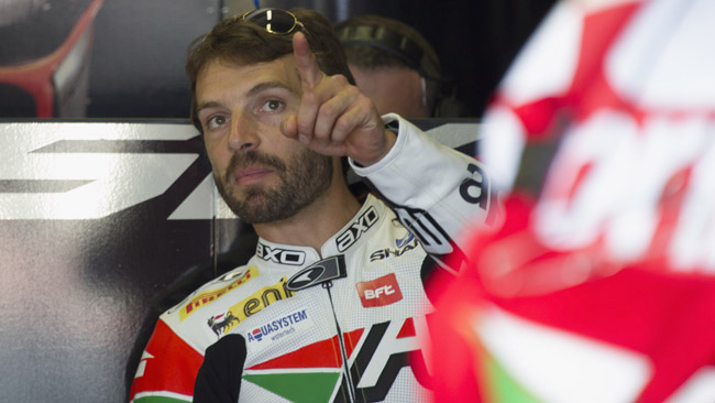 Sylvain Guintoli vicino alla firma con la Honda