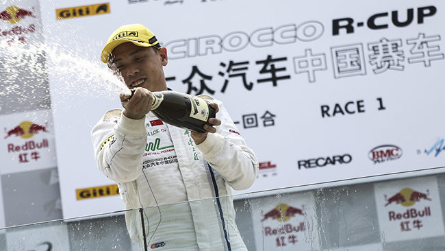 William Lok con la Campos a Shanghai