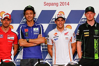 Marquez e Rossi pronti a darsi battaglia a Sepang