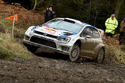 Galles, PS7-8: Latvala non molla la presa su Ogier