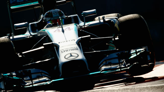 Abu Dhabi, Libere 2: Hamilton davanti a Rosberg