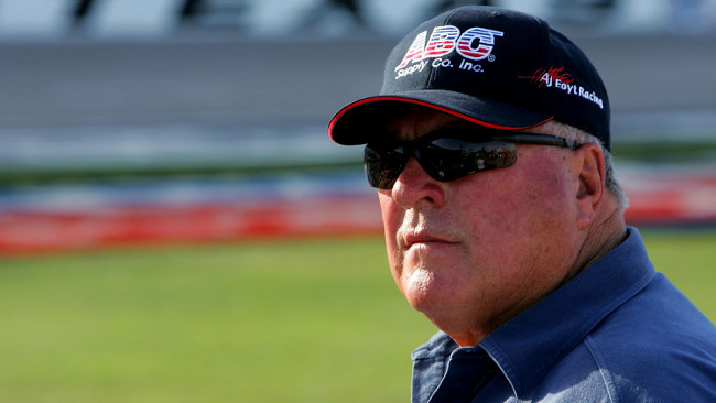 AJ Foyt torna a casa dopo 25 giorni di ospedale