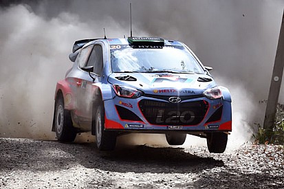 La Hyundai conferma Hayden Paddon per il 2015