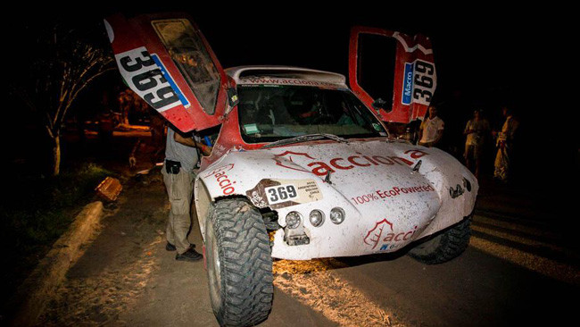 Dakar: la sfida elettrica dell'Acciona continua