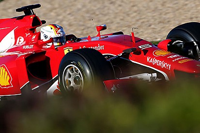 Jerez, Day 1, Ore 16: Vettel migliora, Sainz si ferma