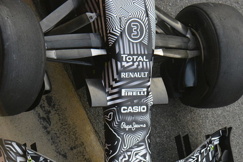 Red Bull: il soffiaggio creato col braccio dello sterzo