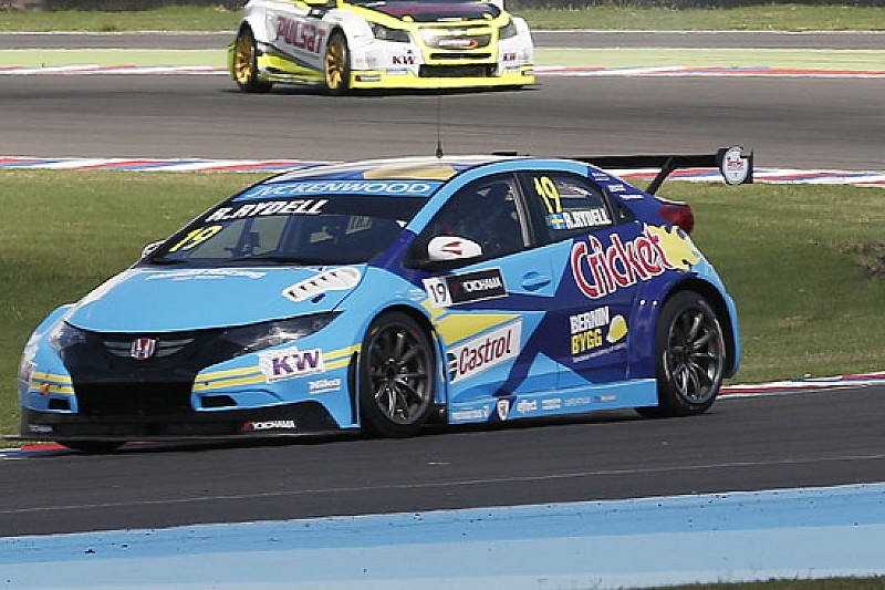 Rickard Rydell salta anche l'Ungheria