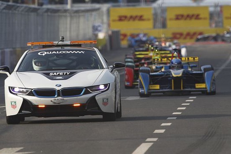 Il cambio vettura in gara non convince ancora la BMW