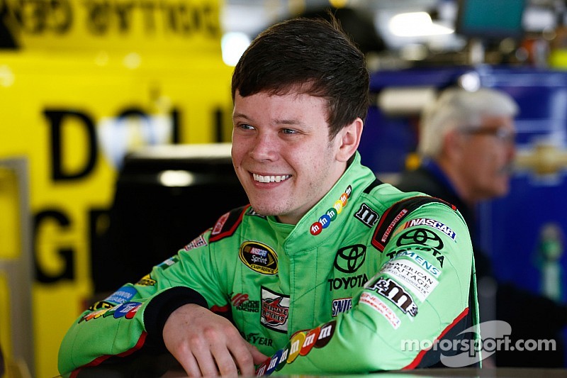 Erik Jones sigue impresionando en Charlotte