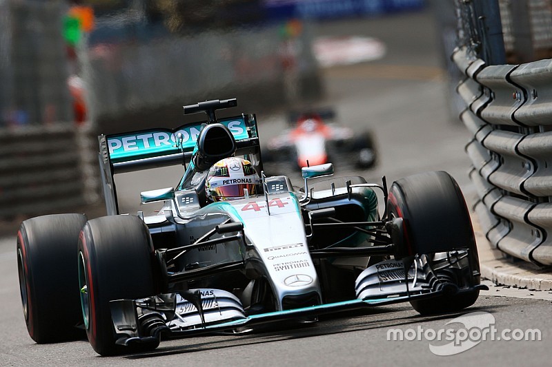 Clipe do GP da Mônaco mostra pedido de Hamilton para parar em SC