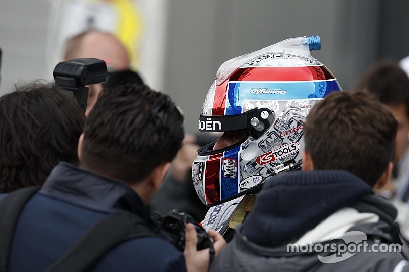 Muller vence a López por la pole en Moscú