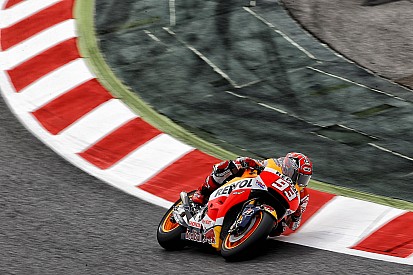 Márquez y Pedrosa, al frente en Barcelona