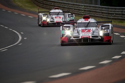 Warm-up - Audi affiche la couleur