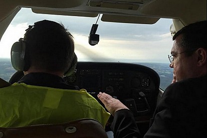 Eric Boullier sain et sauf après une défaillance de son avion