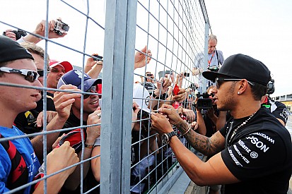 Hamilton quiere cobrar una deuda en Austria