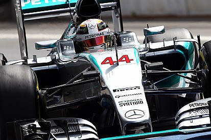 Hamilton confirme son changement de fournisseur de casque