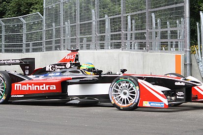 Senna a gagné le droit d'utiliser la carte de crédit de Nelson Piquet!