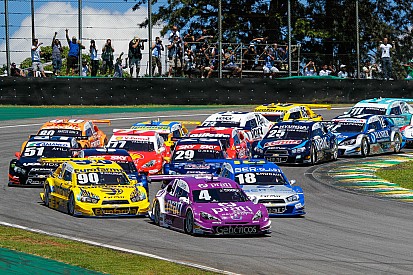 An Off-Road experience with Brazilian Stockcars - video