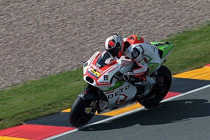 Difícil carrera de Yonny Hernández en Sachsenring
