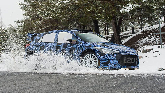 Hyundai prepara una i20 R5 per il WRC2 2016
