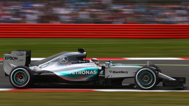 Hamilton firma la 46esima pole a Silverstone
