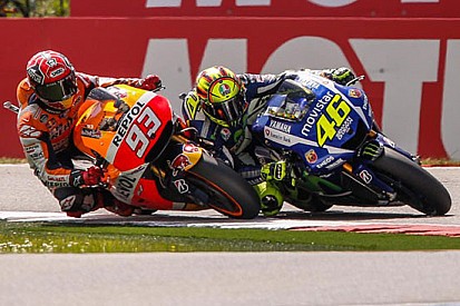 Iannone: "Marquez dà sempre carenate a tutti"