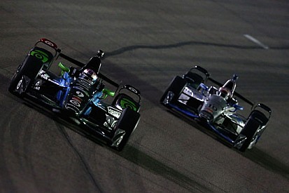 Scott Dixon guida la doppietta Ganassi in Texas