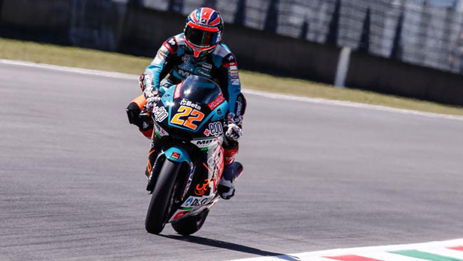 Lowes cade, poi si prende la pole del Mugello