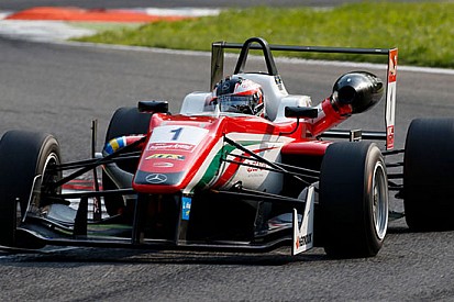 Tripletta di pole position per Rosenqvist a Monza