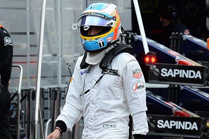 Alonso: "Dovrebbe essere stato un guasto elettrico"