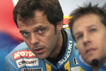 Loris Capirossi vuelve a la competición... pero en un coche