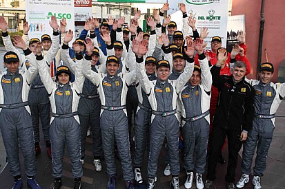 Trofei Rally Renault: i campioni sfilano al Motorcircus