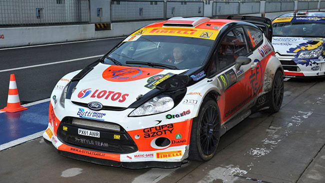 Monza, PS8: Kubica riparte alla grande
