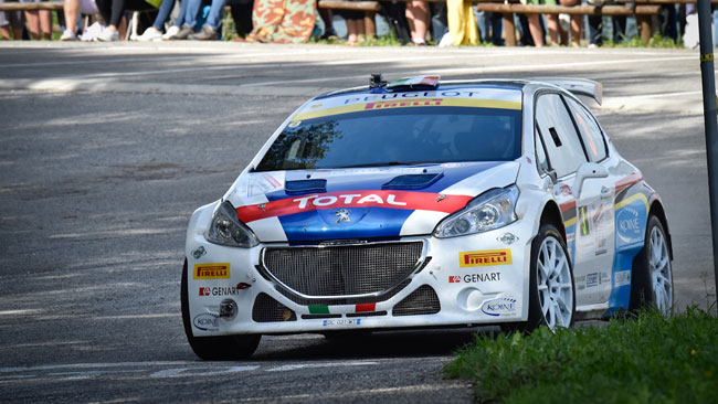 Paolo Andreucci domina il Rally del Friuli