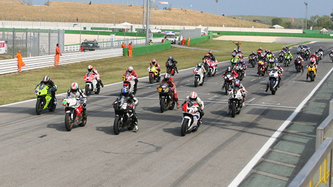 Trofei Honda: in pista la nuovissima CBR600F!