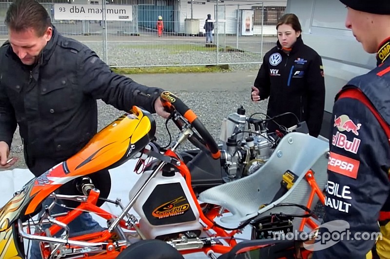 Vidéos - Découvrez Victoria Verstappen, la petite soeur intrépide de Max!