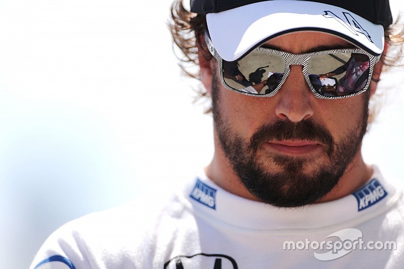 Alonso admite que debió haberse ido antes de Ferrari