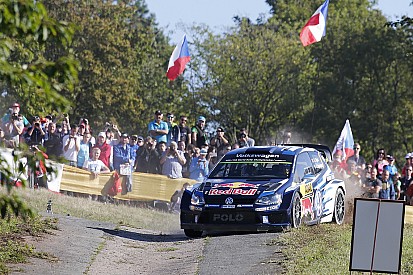 Ogier está al frente tras el primer día en Alemania
