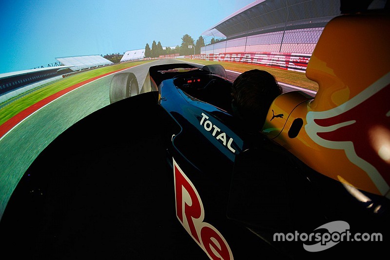 Immersion - Comment fonctionne le simulateur Red Bull?