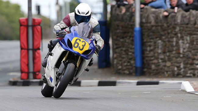 Dramma al Manx Grand Prix: morto David Taylor