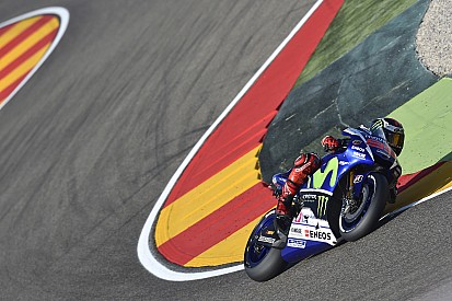 Para Lorenzo, la caída de Márquez fue "una sorpresa"