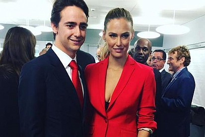 À espera de vaga na Haas, Gutierrez "canta" top model