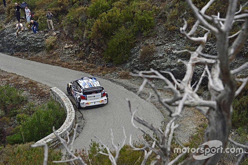 ES7 - Latvala creuse l'écart à deux spéciales du but