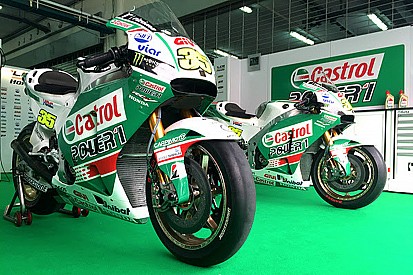 Crutchlow lucirá una moto diferente en Malasia