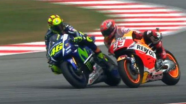 Rigettato l'appello Yamaha: la penalità di Rossi resta