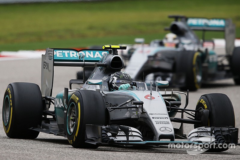 Nico Rosberg geeft de wind de schuld van fout in Austin
