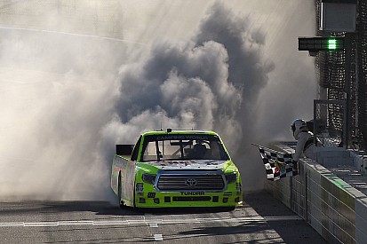 Points battle tightens as Crafton wins Martinsville