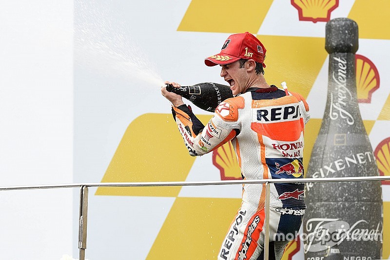 Pedrosa acepta que sería fantástico terminar 2015 con otro triunfo