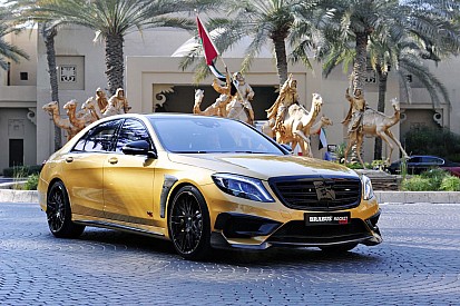 Brabus tovert Rocket 900 om in gouden woestijnmonster